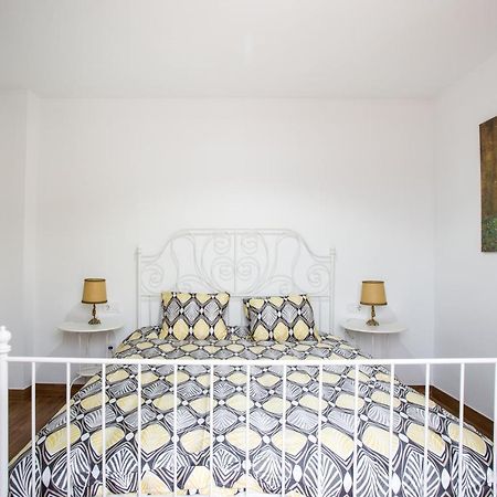Viento De Corredera Apartment Кордоба Стая снимка